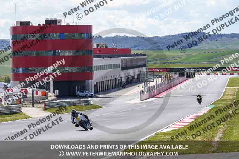 cadwell no limits trackday;cadwell park;cadwell park photographs;cadwell trackday photographs;enduro digital images;event digital images;eventdigitalimages;navarra;no limits trackdays;peter wileman photography;racing digital images;trackday digital images;trackday photos